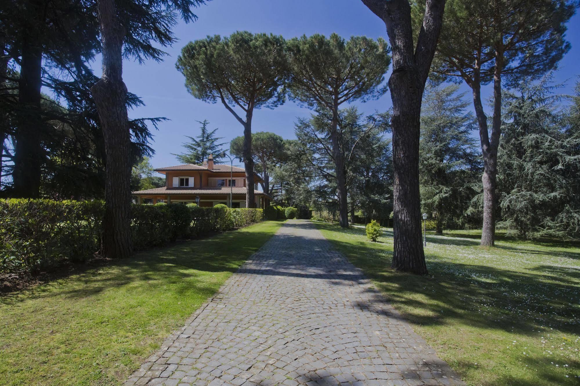 Via Pierre Villa Ciampino Kültér fotó